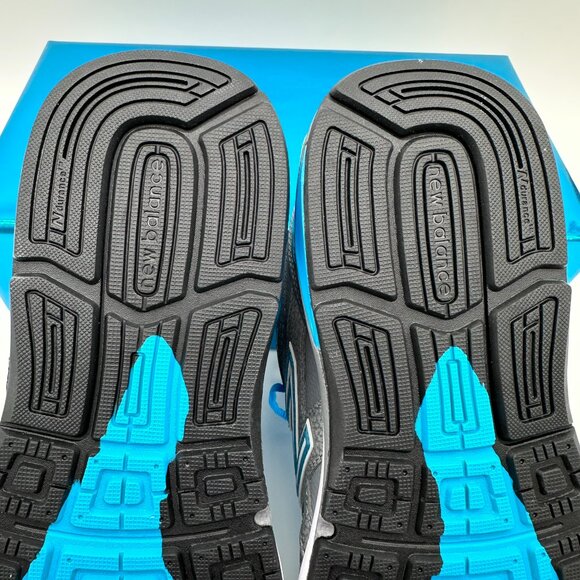 NWOB New Balance Women's 1540V3 Running Walking Shoes, Size 10B, Silver/Blue - Picture 14 of 15